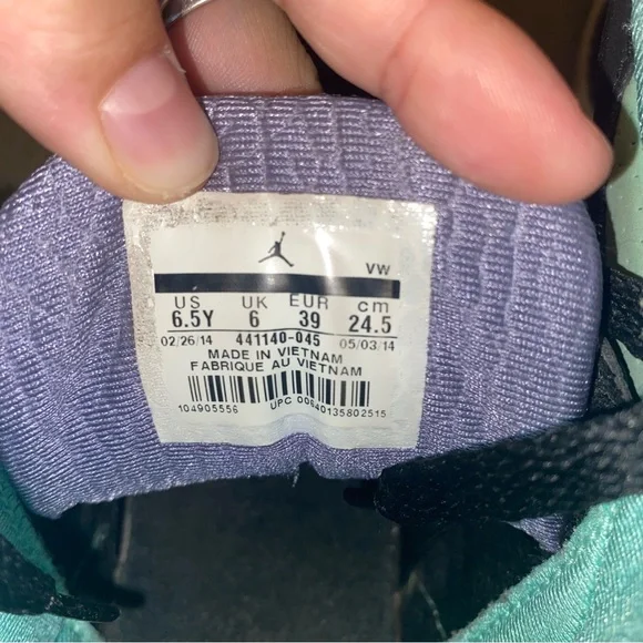 Air Jordan 3 Retro 'Black Mint' 441140-045 - Picture 4 of 9